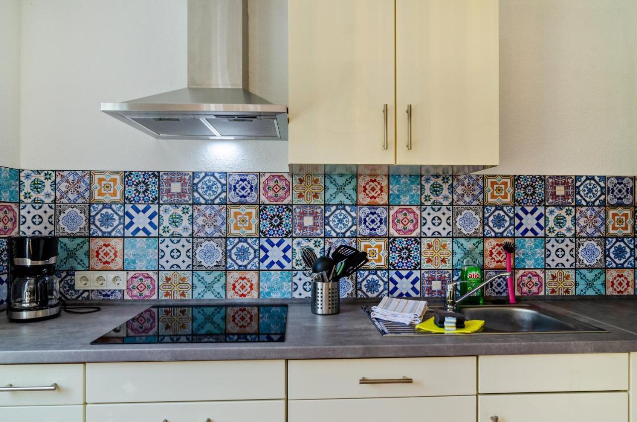 Ferienhaus Sonnenschein - Wohnung 1 Норден Екстериор снимка